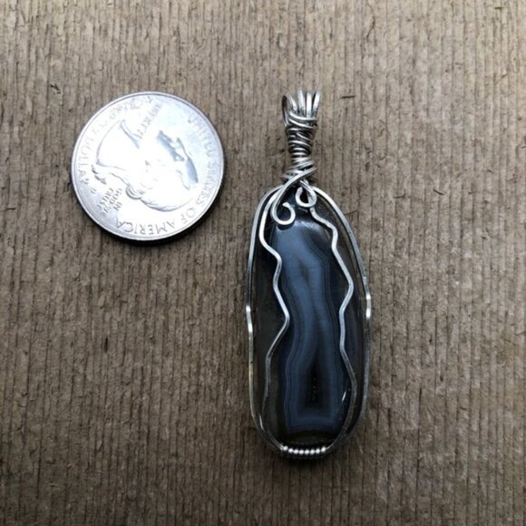 Balmorhea Banded Agate .925 Silver wire Wrapped Necklace Pendant - Picture 4 of 4